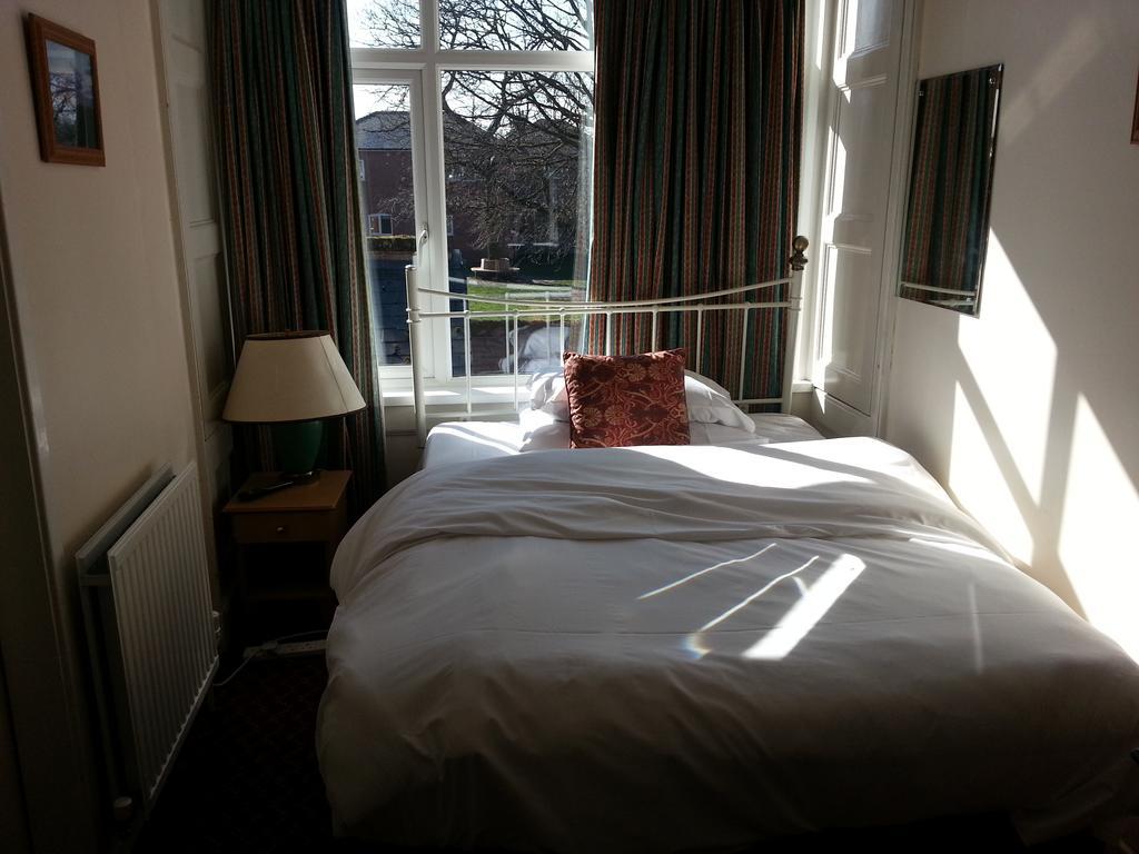Cadogan Hotel Newmarket  Kültér fotó