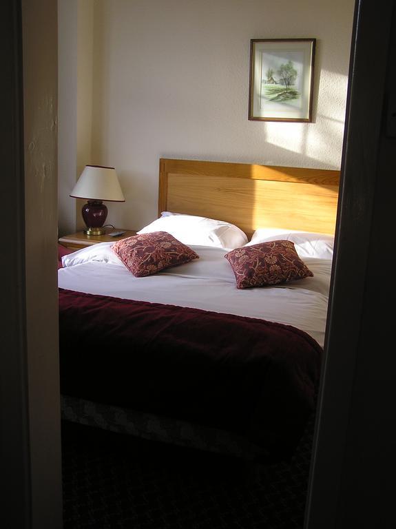 Cadogan Hotel Newmarket  Kültér fotó